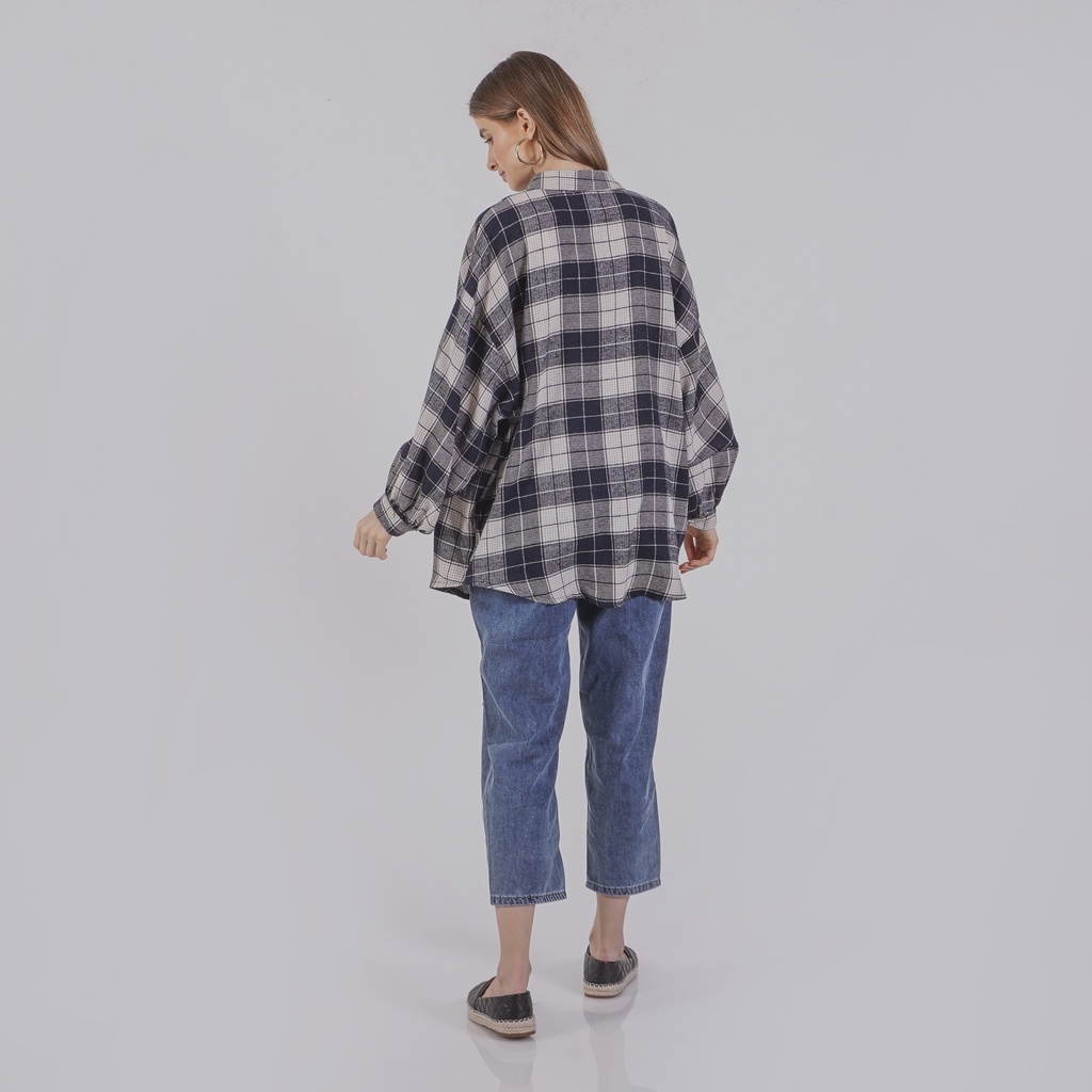 This Is April – Kemeja Wanita Ellen Top Cream – 181100-5