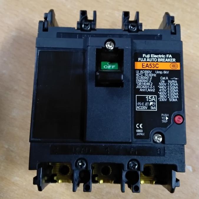 Breaker NFB MCCB 3P 15A Fuji electric original persamaan BW32 AAG Berkualitas
