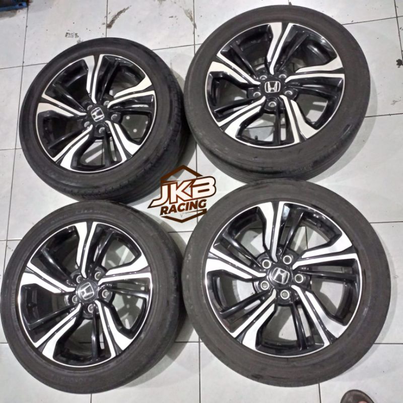 VELG OEM CIVIC TURBO R17 PCD 5X114 + BAN YOKOHAMA