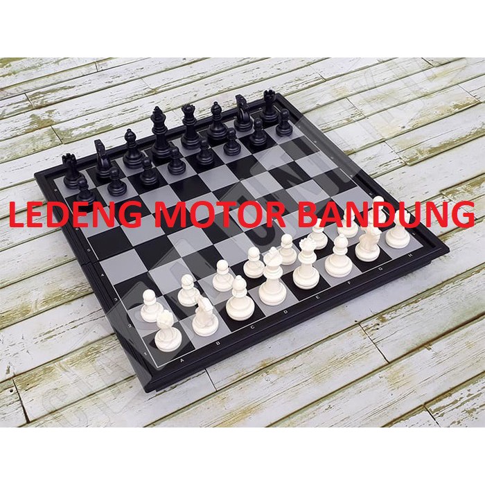 Permainan Catur Chess Board Game Magnet Magnetic