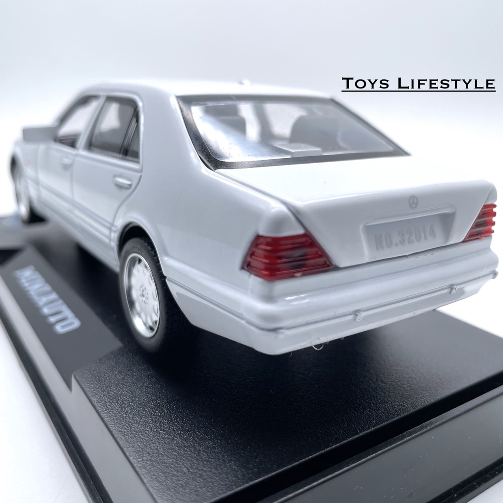 Mobil MiniAuto Diecast - Mercedes Benz S Class W140 Skala 1:32