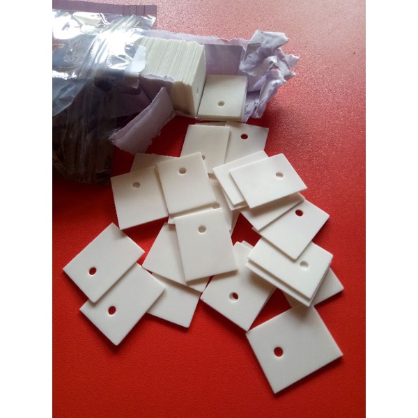 isolator transistor keramik 20x25 isolator keramik untuk transistor final