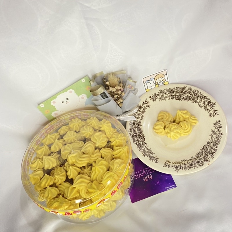 

Maringue Cookies Yellow (Read Deskripsi)