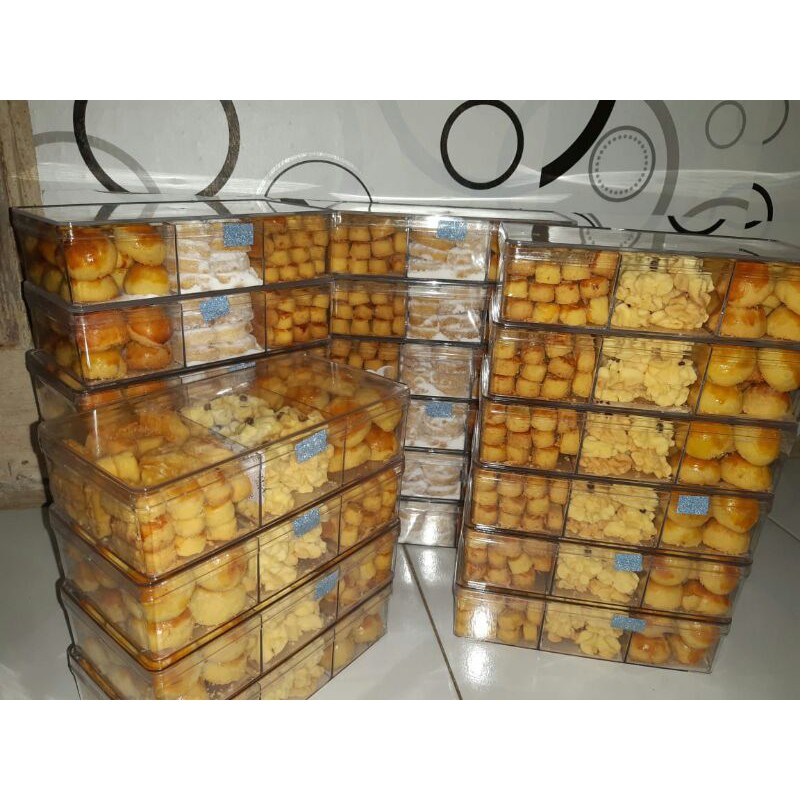 

kue kering toples 3 sekat