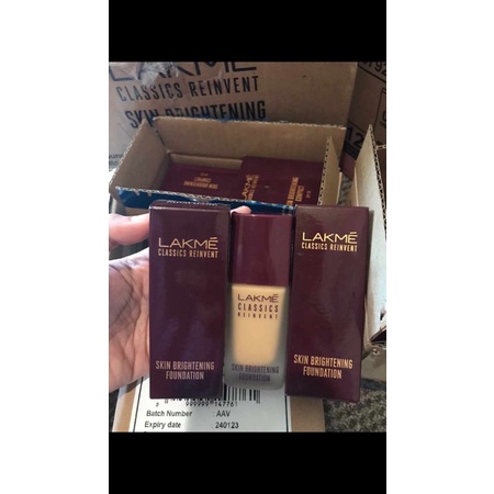 foundation lakme sheat medium