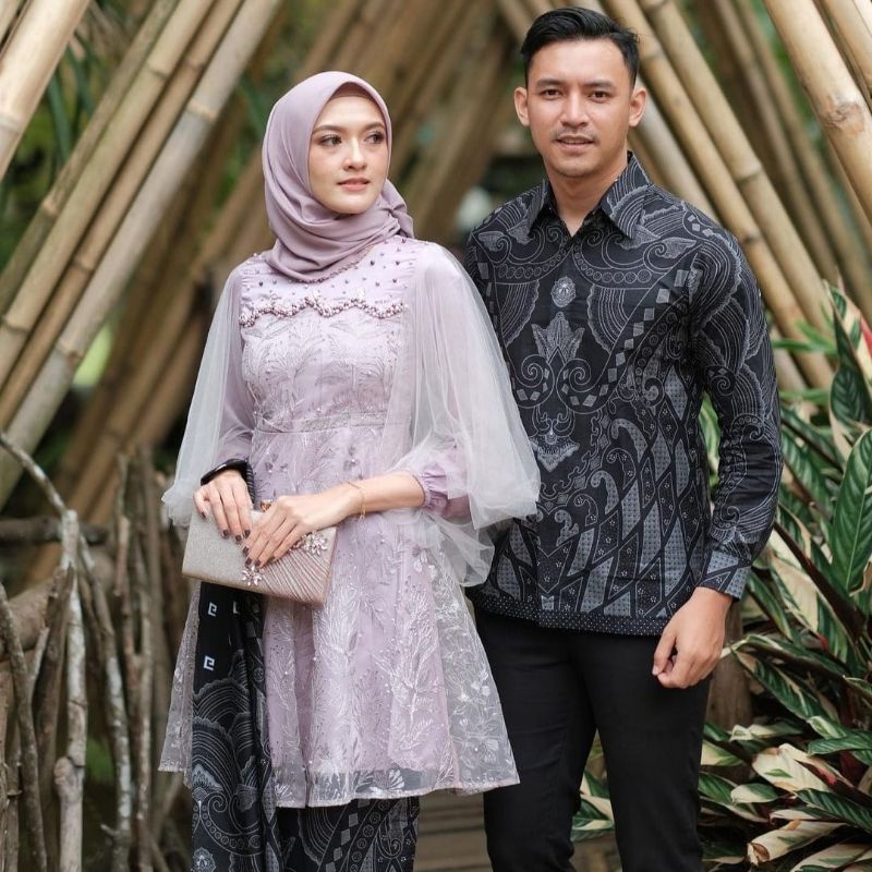 Kebaya batik muslim jumbo remaja terbaru batik couple kebaya cewek cowok lamaran tunagan penikahan kondangan wisuda kebaya batik jumbo murah terbaruLUNA TUNIC SETELAN KEBAYA WANITA LUNA COUPLE CEWE COWO KEBAYA TUNIC BAJU TUNANGAN BAJU WISUDA MUSLIMAH