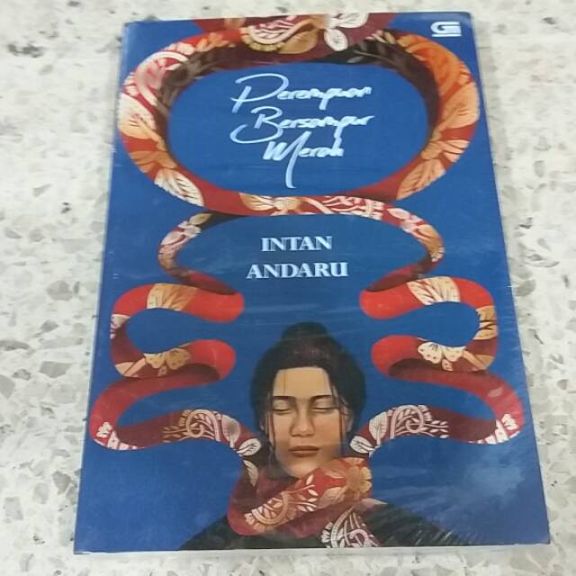 Novel Perempuan Bersampur Merah Intan Andaru Shopee Indonesia