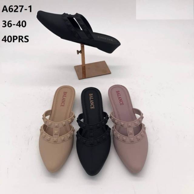 sepatu sandal balance