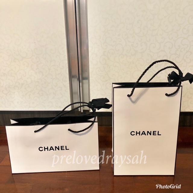 

Paperbag Branded Chanel Authentic