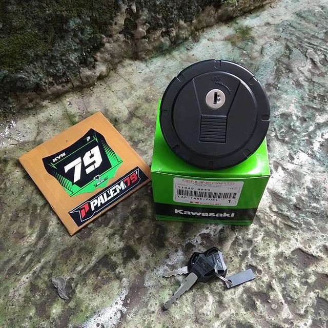 Tutup Tangki Ori KLX 150 S L BF - Kunci Dtracker - Konci Tank New DT