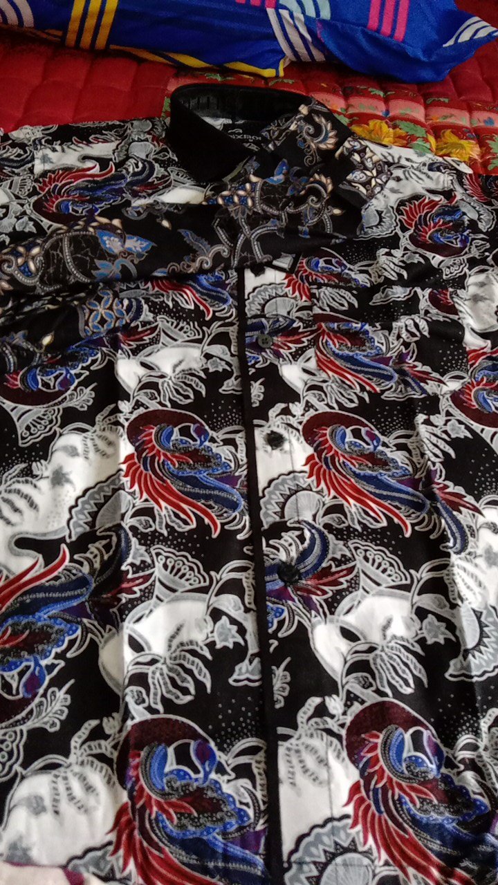 Kemeja Batik Pria Lengan Pendek Bs68 Katun Motif Modern Dixmont Semi Slimfit Premium