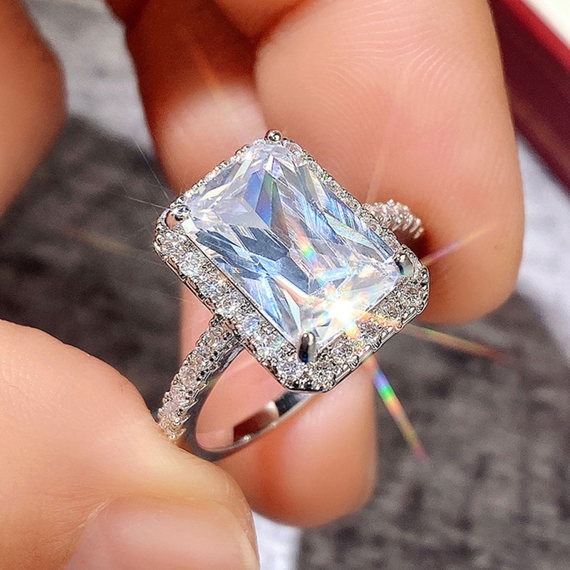 Cincin Kristal Cubic Zircon Bentuk Persegi Panjang Untuk Wanita