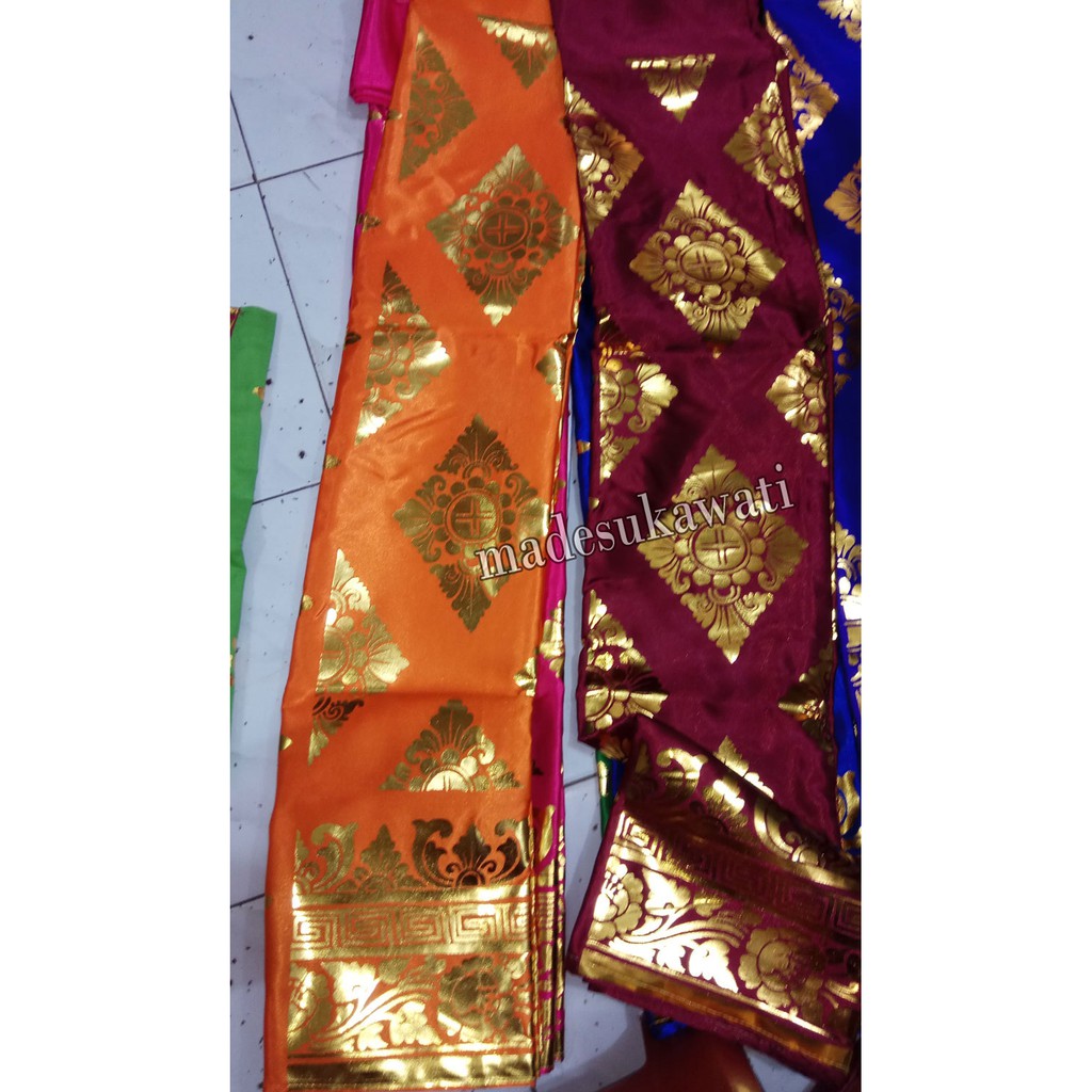 Lembaran Kain prada emas Satin pakaian tari bali