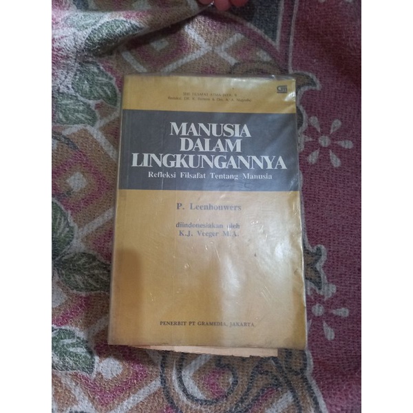 Manusia dalam lingkungannya - P Leenhouwers