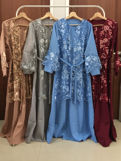 Insyira Dress