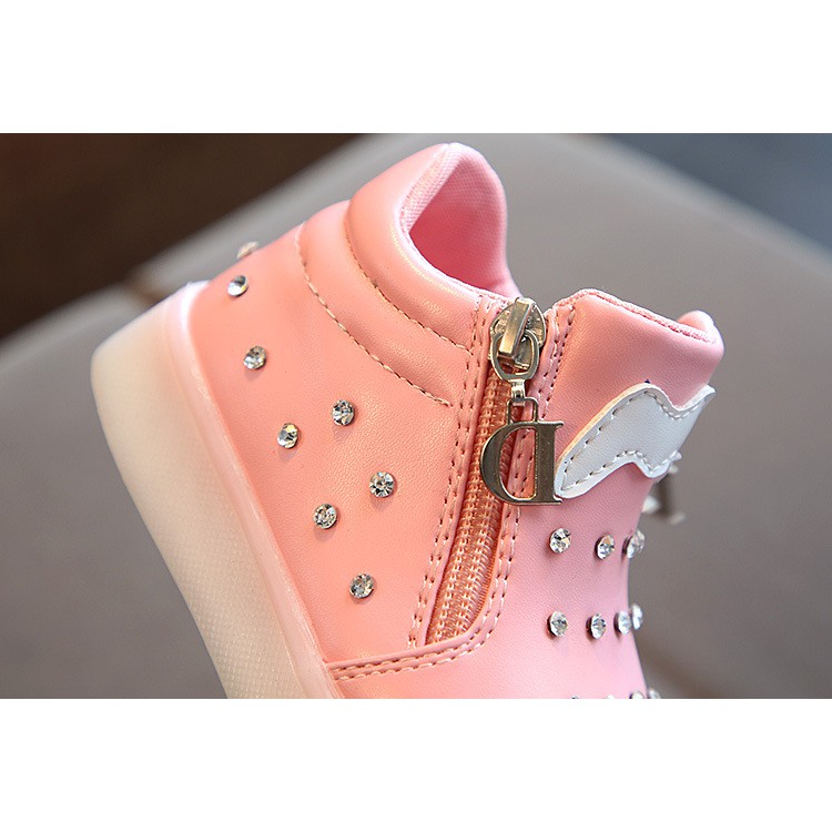 (COD) MetaCollections Size 26-35 Sepatu Lembut dengan Lampu LED Berlian / Sepatu Anak Casual Import Usia 1-8 Tahun  MTK199