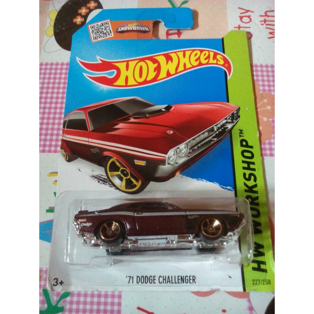 Hot Wheels 71 Dodge Challenger