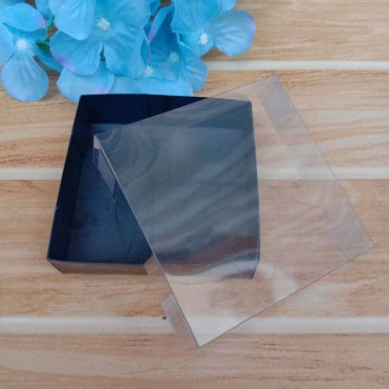 

box mika 32*32*2,5/paperbox packing serbaguna custom