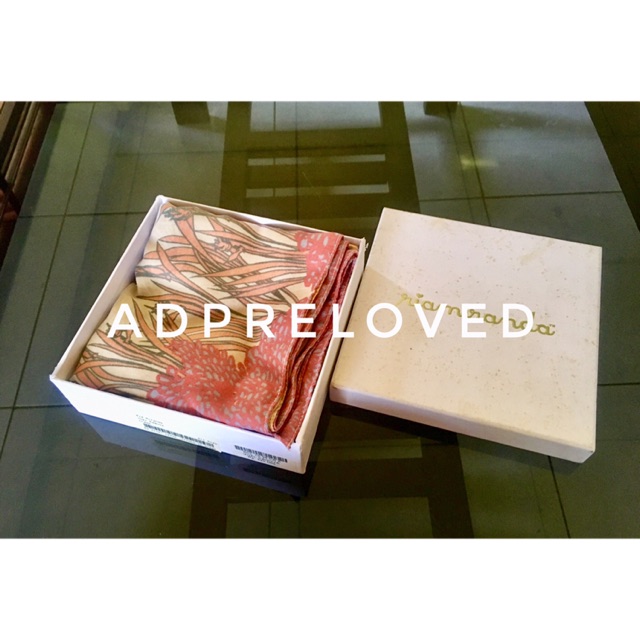 Ria Miranda kaguya scarf cream ria miranda