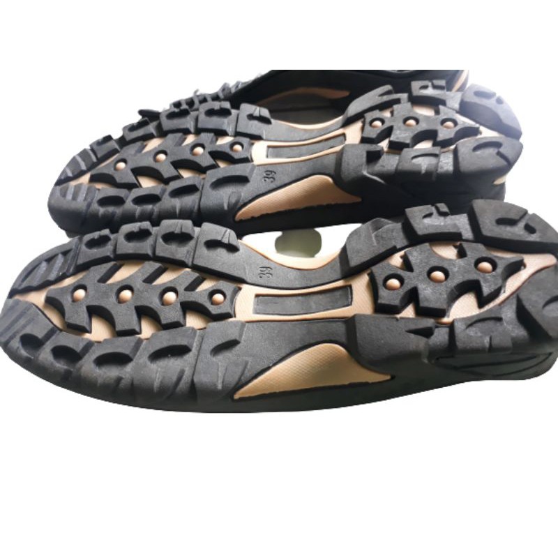 Outsole sepatu gunung / sepatu boot casual