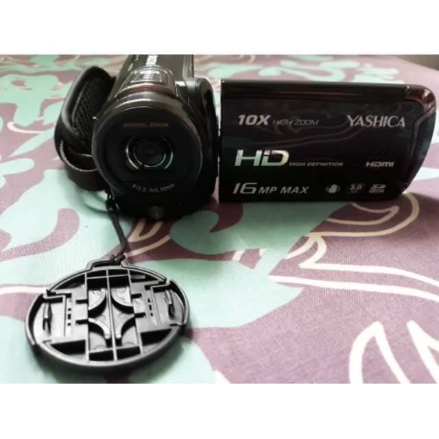 handycam yashica
