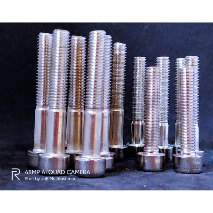 BAUT L BLOK MESIN SET KARISMA ( NEKEL ) ( 17PCS )