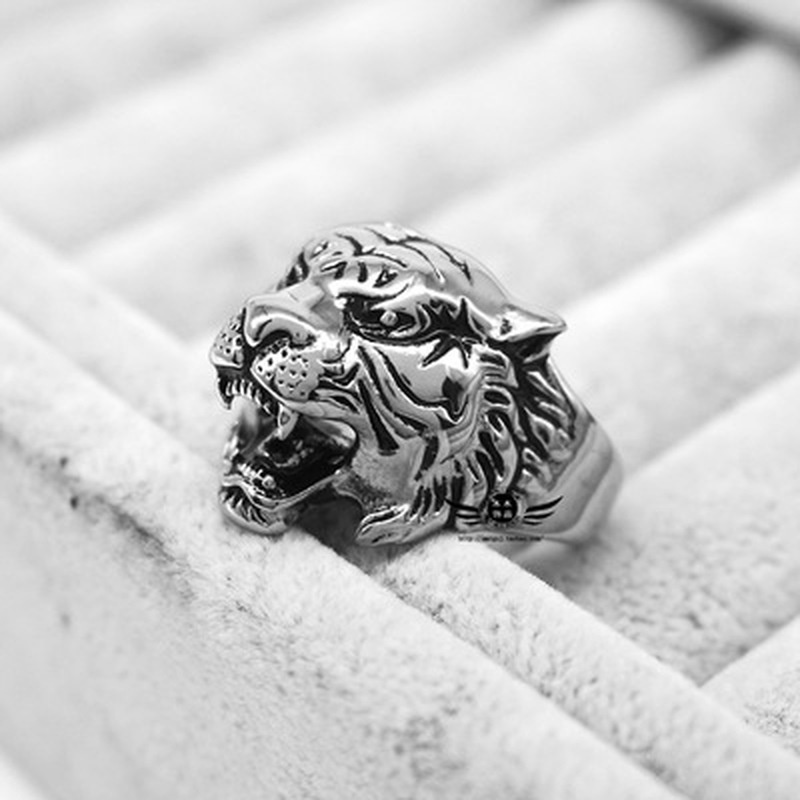 Cincin Desain Hewan Harimau Gaya Punk Untuk Pria Dan Wanita