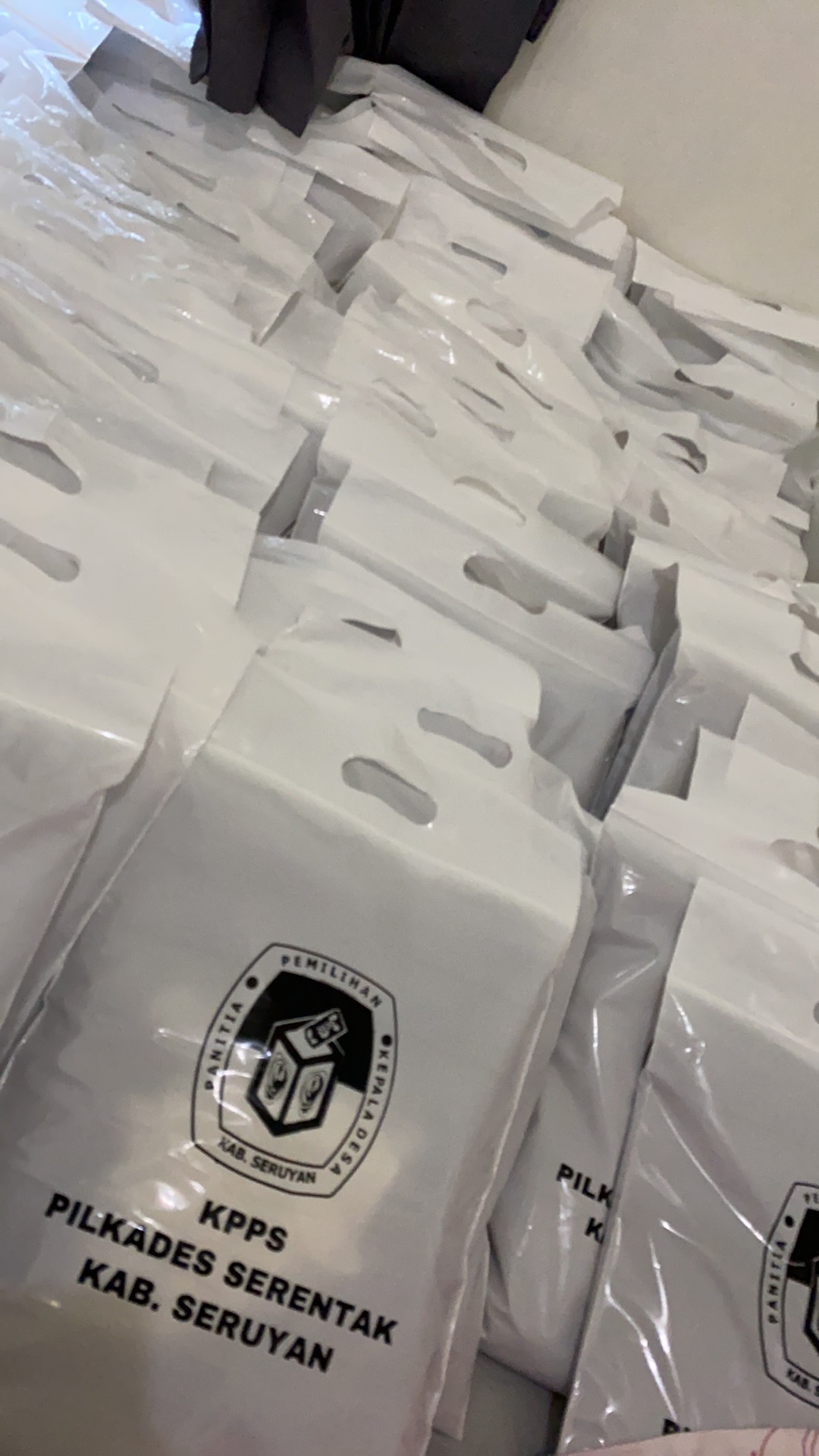 Sablon Plastik Murah Ziplock Plong 30x38+7 Free Design Plastik Packing Olshop