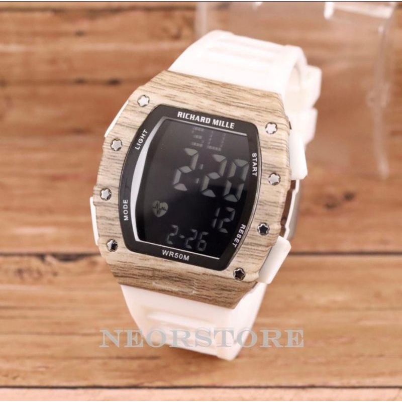 Jam Tangan Sporty Digital Terlaris Jam Tangan Pria Tahan Air