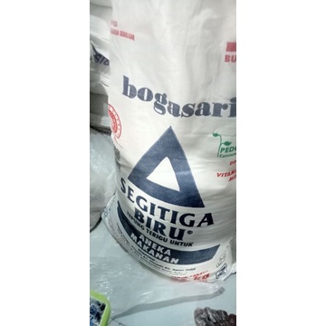 

tepung terigu segita karungan