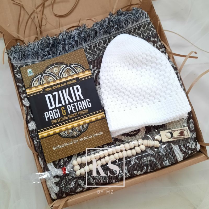 Jual Murah Kado Ulang Tahun Pacar Cowok / Giftbox Sholeh / Kado Ulang Tahun OnGgWN7T30VAREz