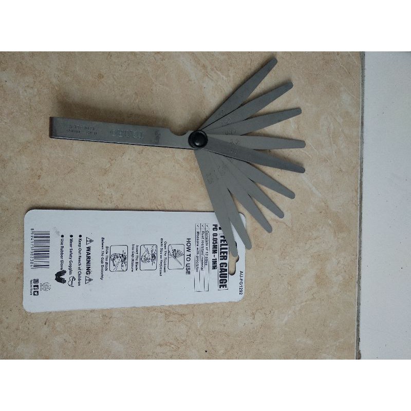 Feeler Gauge / Alat pengukur ketebalan / Pengukur stelan klep