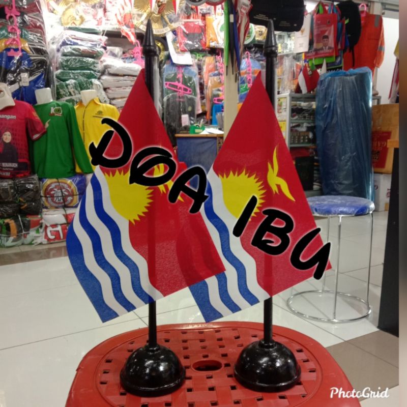 

best seller tiang kayu meja+bendera KIRIBATI ready stock