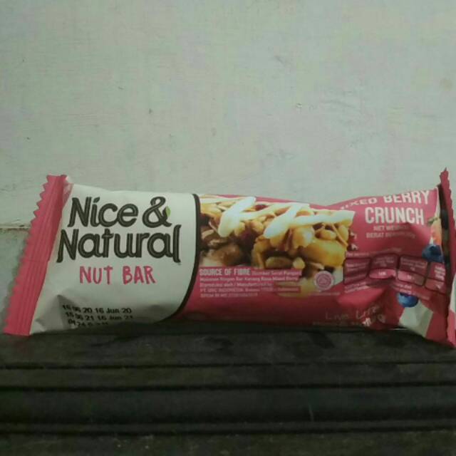 

Nice & natural nut bar
