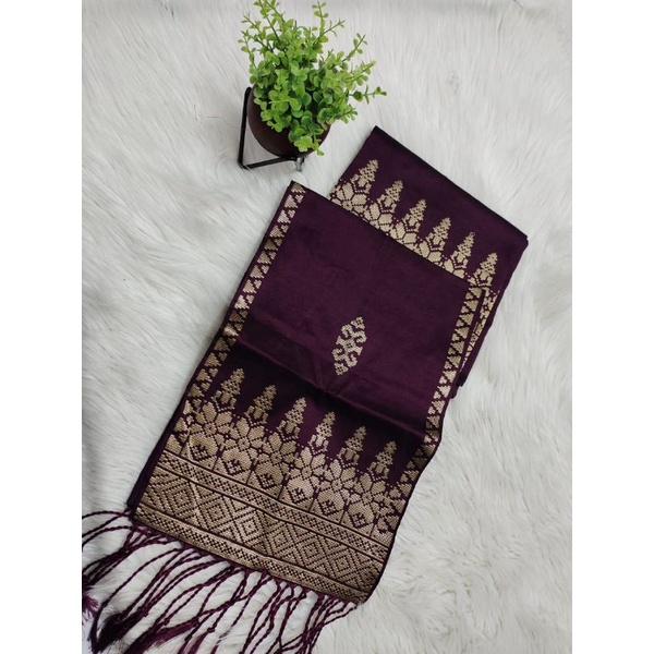 Songket Silungkang warna manggis gold