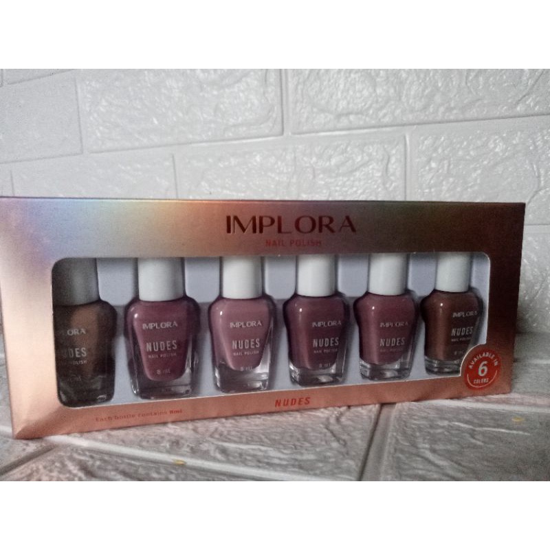 IMPLORA NAIL POLISH / KUTEK IMPLORA NUDE