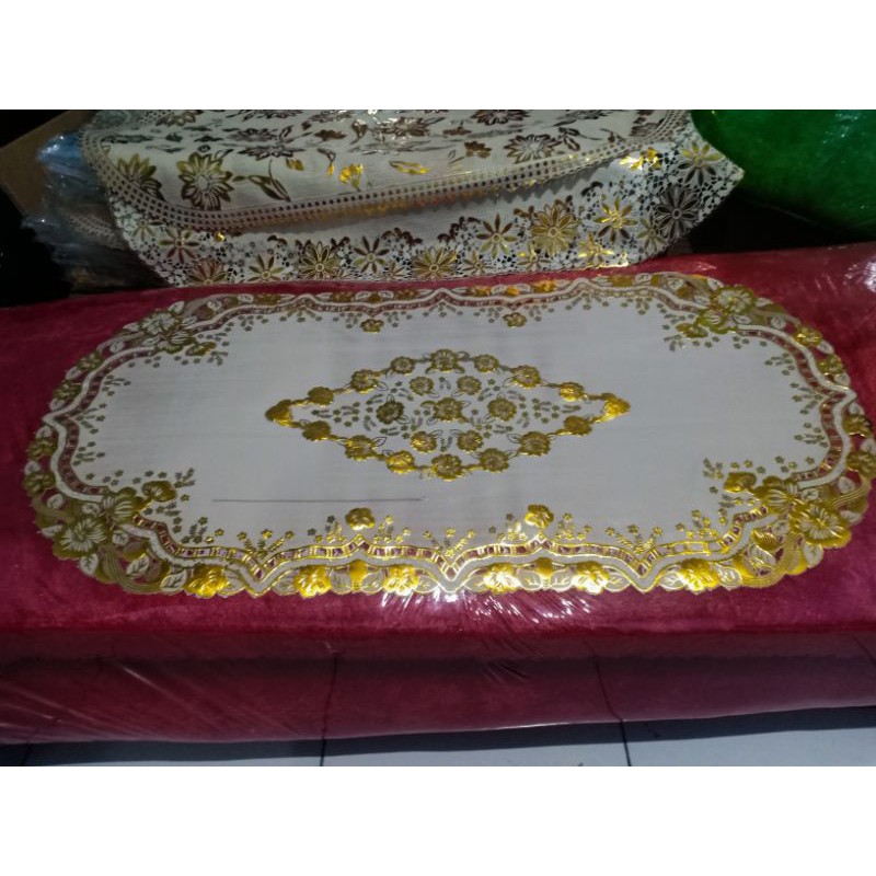 Taplak meja  bunga batik mas