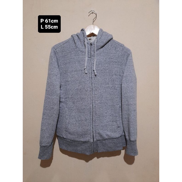 Hoodie Uniqlo Serva Second Branded Original || Second Branded