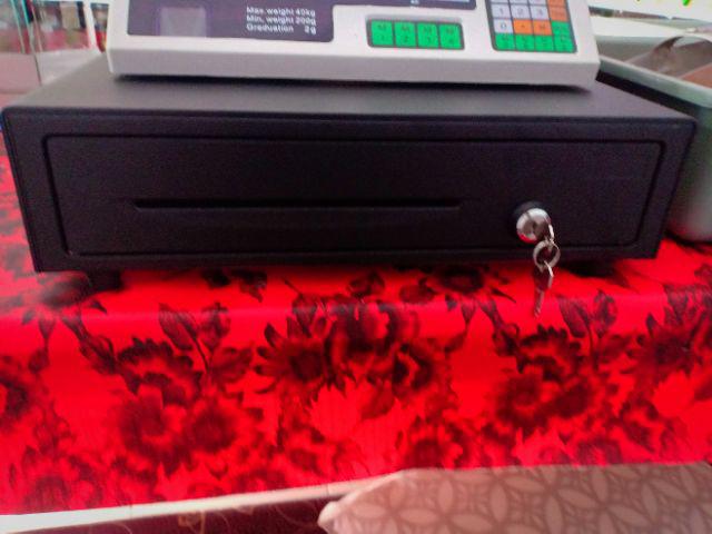 Cash Drawer / Laci Uang Kasir Iware Standart Rj11 Termurah