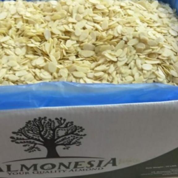 

almonesia almond slice 1 kg khusus grab dan gojek