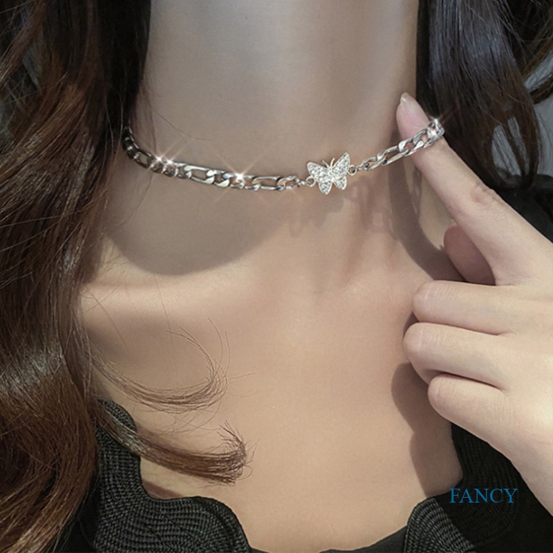 Kalung Choker Clavicle Desain Kupu-Kupu Hias Berlian Gaya Mewah Slim Untuk Wanita