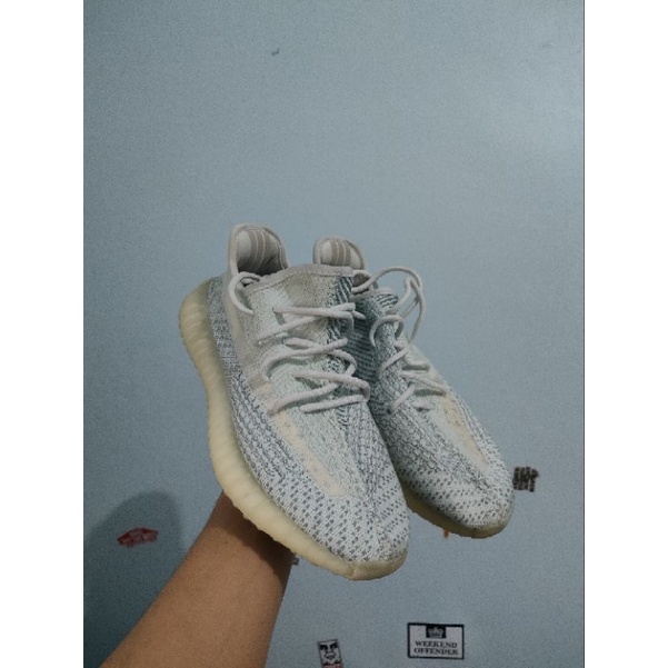 Adidas Yeezy Boost 350 Sepatu Second Preloved