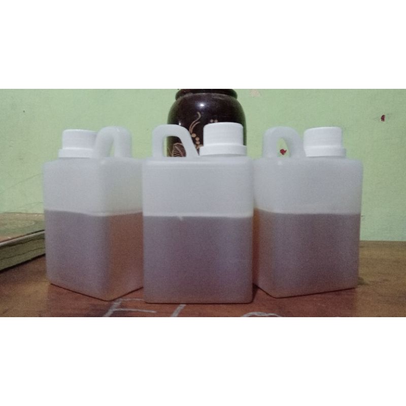 

MADU Lebah ASLI/ORIGINAL ½ setengah kilo gram