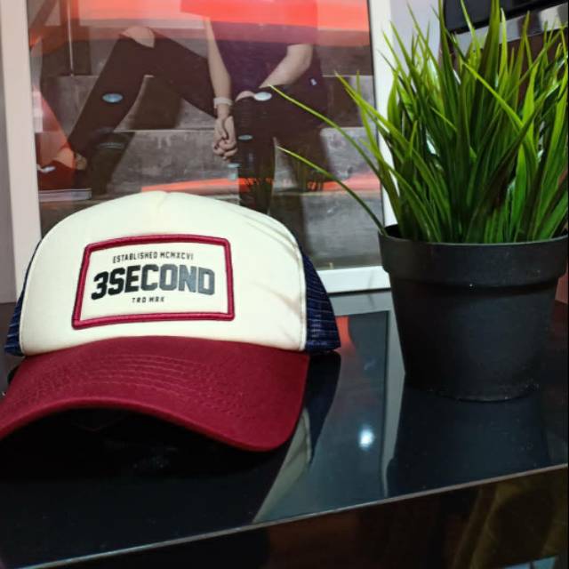 TOPI 3SECOND