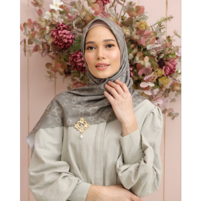 Liberty Scarf by Wearing Klamby