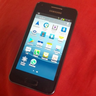 Samsung galaxy S GT-I9070 jaringan 3G sesusi foto minus cuma volume saja gak bisa lainya normal