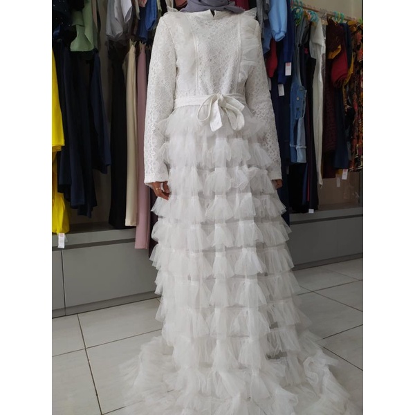 tutu putih gaun panjang