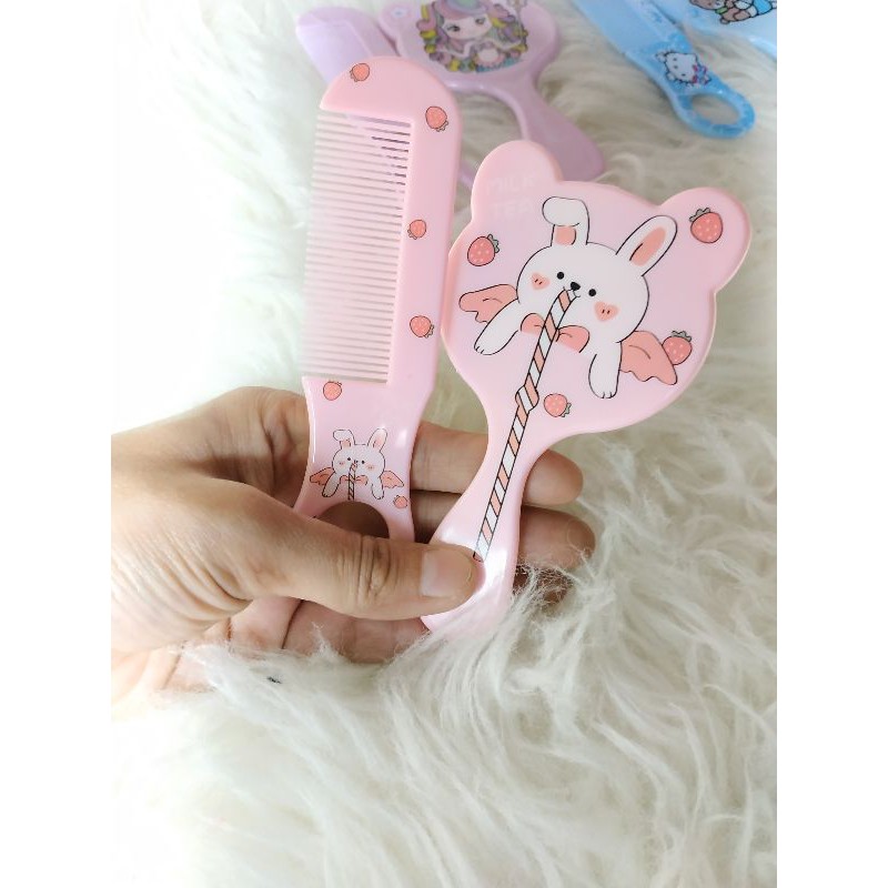 SM02 Sisir Gagang + Cermin Kecil 12cm Karakter &quot;termasuk packing bubble&quot;
