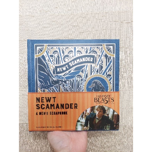 PRELOVED | NEWT SCAMANDER A MOVIE SCRAPBOOK HARRY POTTER SERIES FANTASTIC BEAST AND WHERE TO FIND TH