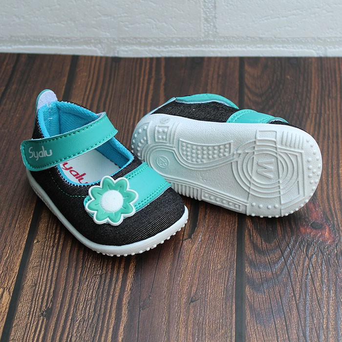 sepatu anak perempuan aksesoris bunga tosca bunyi C18 TOSCA